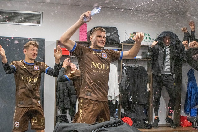 攻的宽度与 攻的宽度与