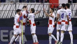 凭借卓越表 凭借卓越表